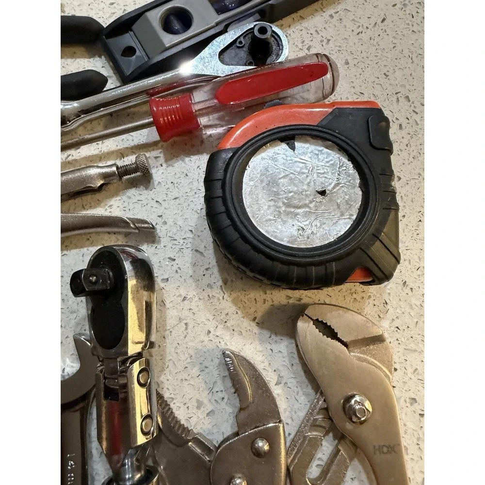 39 Pc Mix Tools‎ With DeWalt Bag